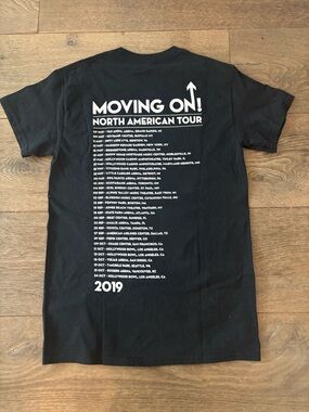 Moving On! 2019 Tour Graphic Tee - Black